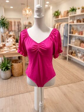 White Birch Off Shoulder Bodysuit S/L Hot Pink Stretch Puff Sleeve Ruched NWOT